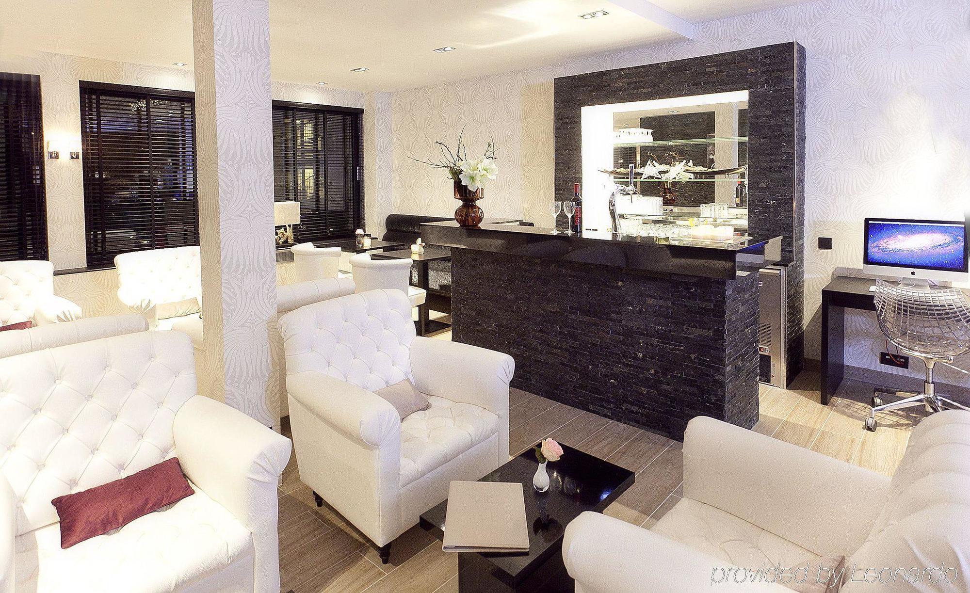 Van Der Valk Hotel Den Haag - Voorschoten Luaran gambar