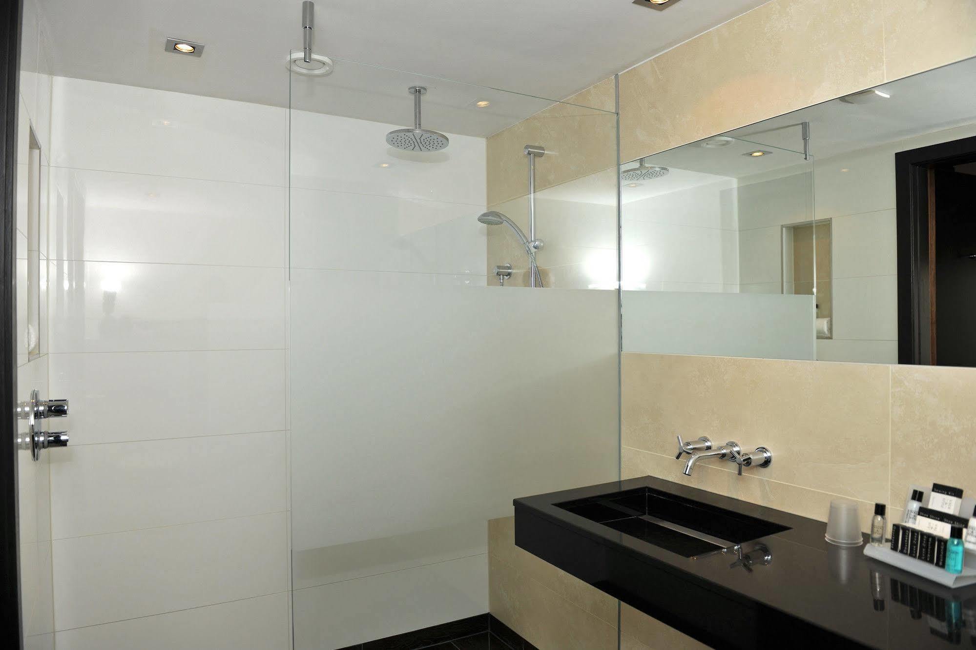 Van Der Valk Hotel Den Haag - Voorschoten Luaran gambar