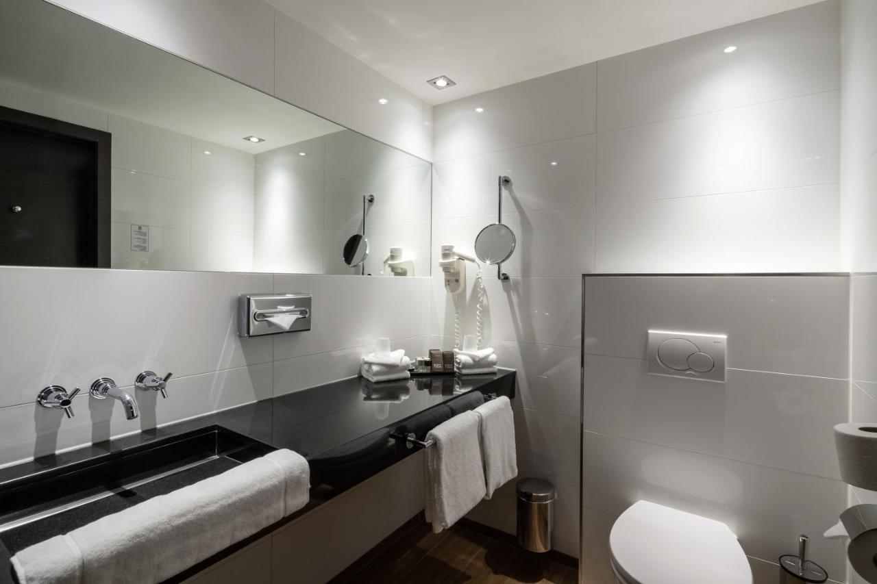 Van Der Valk Hotel Den Haag - Voorschoten Luaran gambar