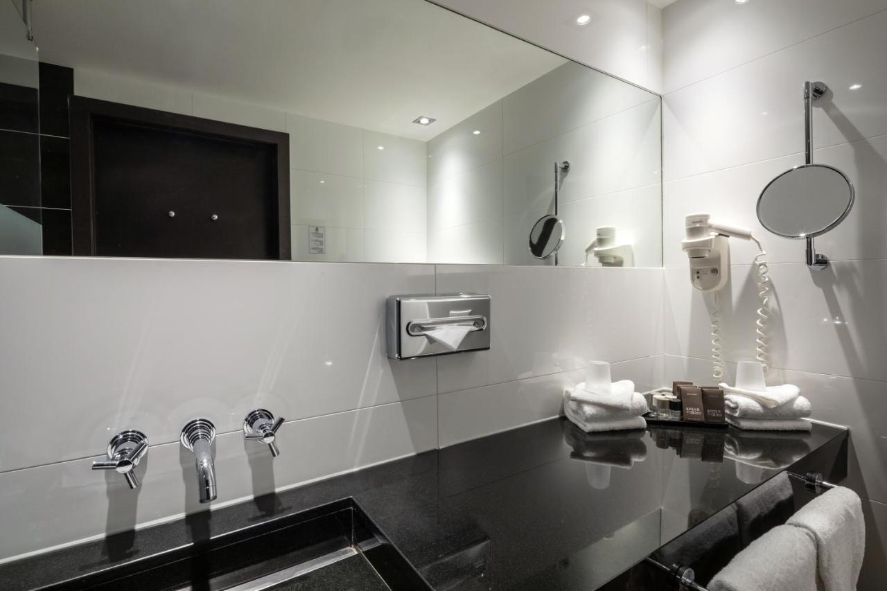 Van Der Valk Hotel Den Haag - Voorschoten Luaran gambar